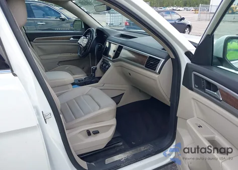 2018 Volkswagen Atlas 3.6L V6 Sel Premium from USA, damaged, VIN 1V2NR2CA3JC504424